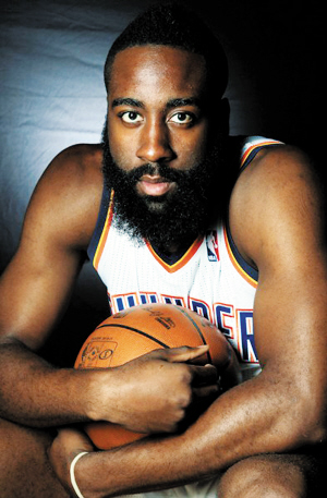 FIFA发布的世界杯赛程以美东时间计算，比北京时间慢12小时（FIFA公布世界杯赛程采用美东时区，较北京时间晚12小时）