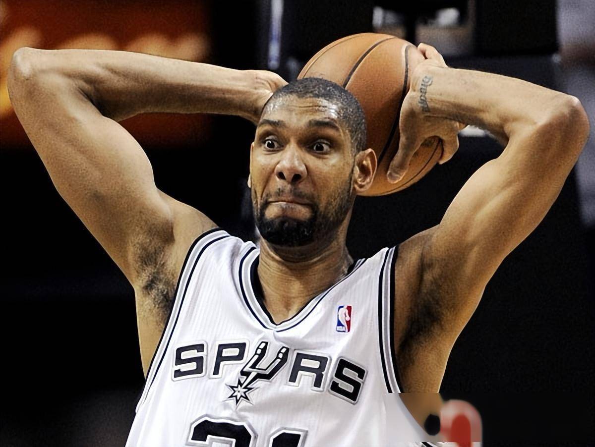 队报评法国队的2025：杜埃最佳新人、姆巴佩MVP（《队报》评选法国队2025年度：杜埃获最佳新秀，姆巴佩荣膺MVP）