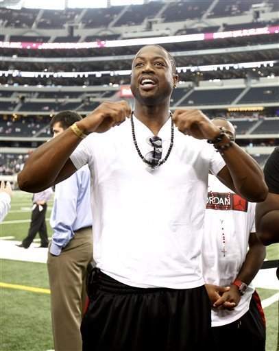 独领风骚，目前欧冠前8球队英超占4席，其余四大联赛各出1队（欧冠八强英超四席领跑，其余四大联赛各仅一队在列）