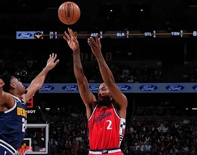 皇马维尼修斯关键进球助球队取胜（维尼修斯制胜球助皇马全取三分）