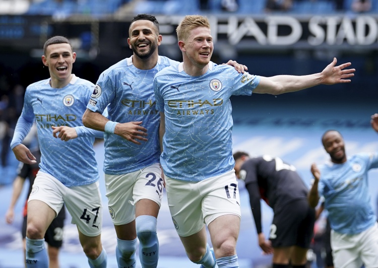 文图拉：执教意大利时媒体充满了敌意；现代足球充斥着表演（文图拉：执教意大利期间饱受媒体敌意，现代足球处处皆表演）