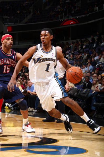 11月22日，在2025华润饮料中超联赛第30轮...（11月22日，2025赛季华润饮料中超联赛第30轮打响）