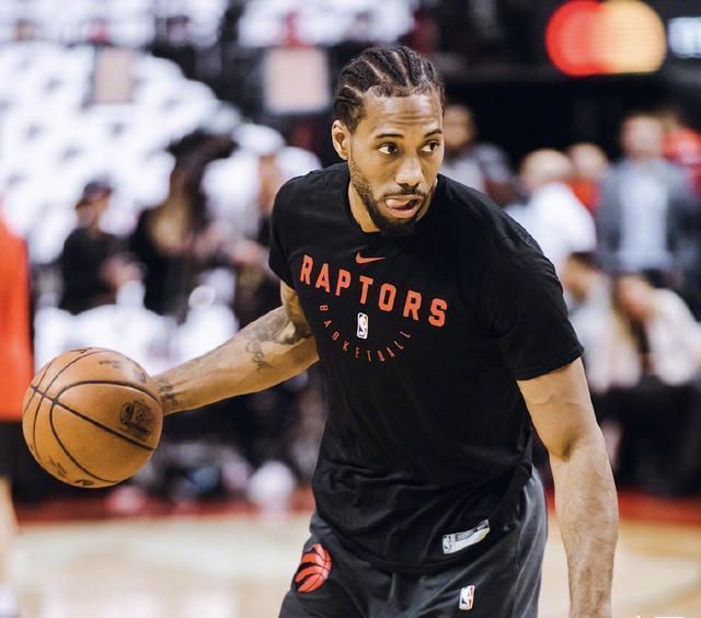 意甲对阵第30支球队球门，劳塔罗当选国米4-0科莫全场最佳（国米4-0科莫，劳塔罗当选全场最佳，完成对意甲第30队破门）