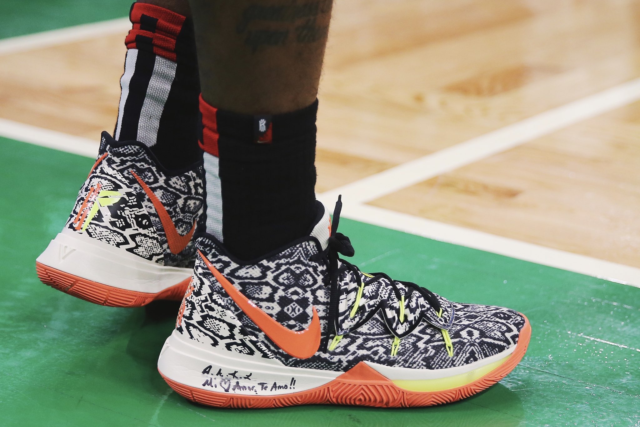 巴黎圣日耳曼姆巴佩帽子戏法（巴黎圣日耳曼：姆巴佩上演帽子戏法）