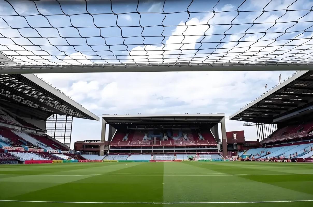 斯洛伐克1-0北爱尔兰，托马斯-博贝塞克一击制胜（博贝塞克制胜球助斯洛伐克1比0击败北爱尔兰）