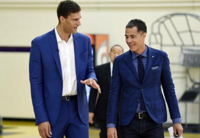 皇家奥维耶多0-0巴列卡诺，平分秋色（皇家奥维耶多与巴列卡诺握手言和，0-0收场）